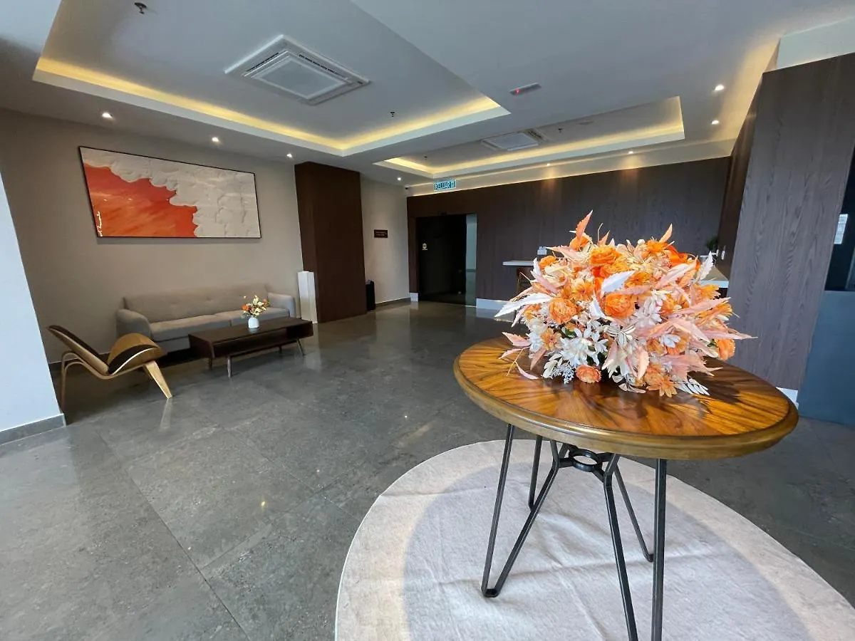 Aru Suites Homestay Wifi,Carpark,24H Check In,Water Filter By R2 Residence Kota Kinabalu Malaysia